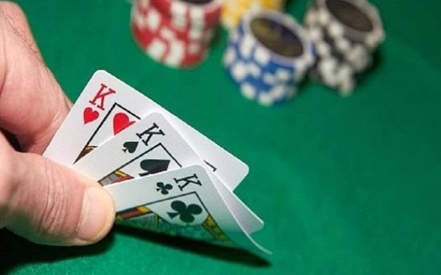 Bí Quyết Đánh Liêng Giỏi “Thắng Lớn” Từ Cao Thủ